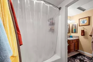 1050 La Tortuga Dr, Vista, CA 92081 - Photo 15