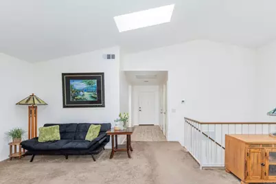 1679 Madrone Glen, Escondido, CA 92027 - Photo 9