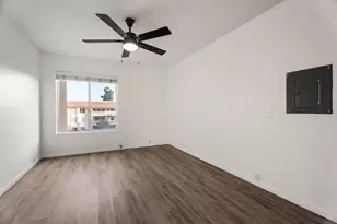 1801 Diamond Street, San Diego, CA 92109 - Photo 19
