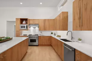 280 Torrey Pines Terrace, Del Mar, CA 92014 - Photo 17