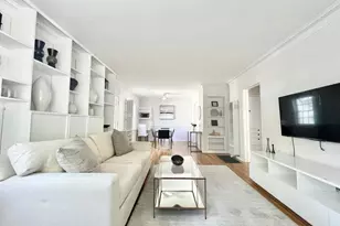 1700 1702-1704 Glendon Ave, Los Angeles, CA 90024 - Photo 17