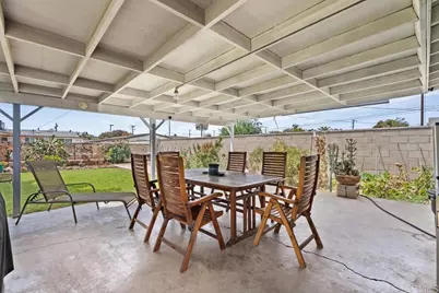 2028 W Maple Avenue, Orange, CA 92868 - Photo 21