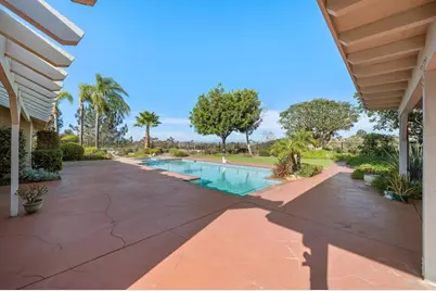 2354 Kimberly Ct, Carlsbad, CA 92008 - Photo 3