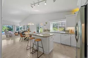 2354 Kimberly Ct, Carlsbad, CA 92008 - Photo 19