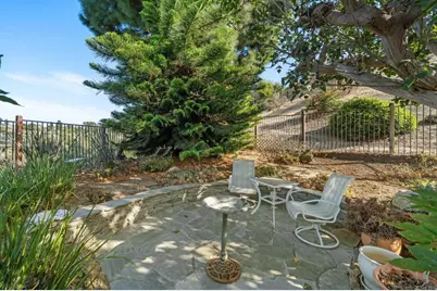 2354 Kimberly Ct, Carlsbad, CA 92008 - Photo 5