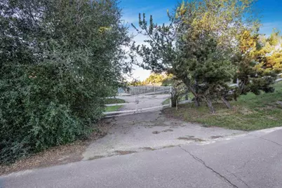 2440 Los Alisos, Fallbrook, CA 92028 - Photo 45