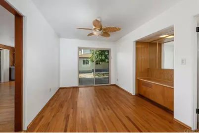 1960 Emerald Street, San Diego, CA 92109 - Photo 9