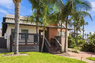 4879 Dixie Dr, San Diego, CA 92109 - Photo 9