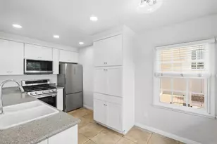 4879 Dixie Dr, San Diego, CA 92109 - Photo 23