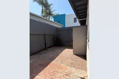 4881 Dixie Dr, San Diego, CA 92109 - Photo 3