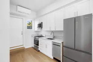4883 Dixie Dr, San Diego, CA 92109 - Photo 19