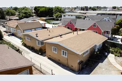 1304 W 93rd Street, Los Angeles, CA 90044 - Photo 1