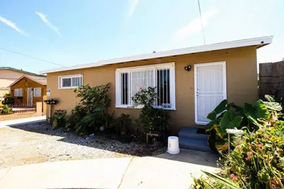 1304 W 93rd Street, Los Angeles, CA 90044 - Photo 15