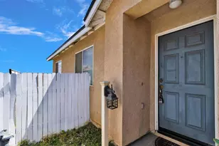 13523 Merry Oaks, Victorville, CA 92392 - Photo 7