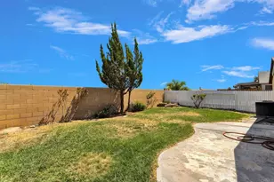 13523 Merry Oaks, Victorville, CA 92392 - Photo 43