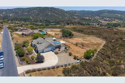 23029 Stokes Road, Ramona, CA 92065 - Photo 9
