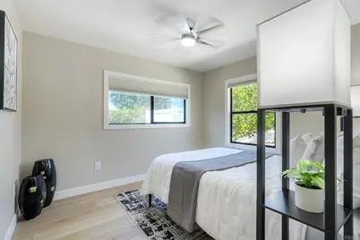 12541 Glenoak Road, Poway, CA 92064 - Photo 11