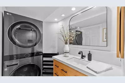 532 1/2 Via De La Valle #F, Solana Beach, CA 92075 - Photo 17
