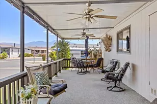1300 W Menlo Ave, Hemet, CA 92543 - Photo 13