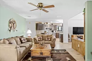 1300 W Menlo Ave, Hemet, CA 92543 - Photo 21