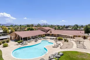 1300 W Menlo Ave, Hemet, CA 92543 - Photo 11