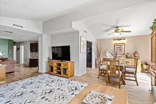 1300 W Menlo Ave, Hemet, CA 92543 - Photo 17