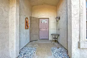 26030 Fox Run Ct, Murrieta, CA 92563 - Photo 3