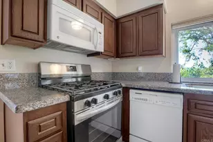26030 Fox Run Ct, Murrieta, CA 92563 - Photo 15