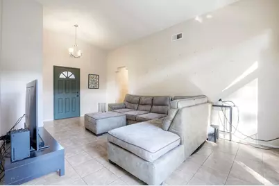 26030 Fox Run Ct, Murrieta, CA 92563 - Photo 7