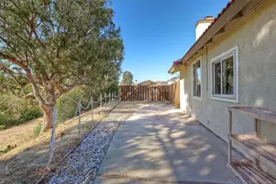 26030 Fox Run Ct, Murrieta, CA 92563 - Photo 43