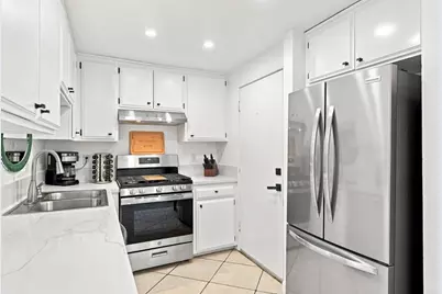 320 Grapevine Rd #102, Vista, CA 92083 - Photo 7