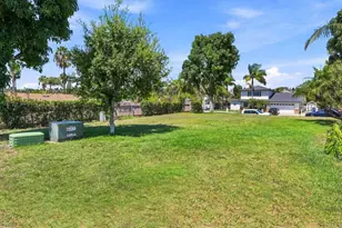 320 Grapevine Rd, Vista, CA 92083 - Photo 21