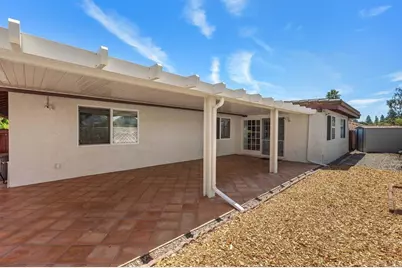 12515 Camino Vuelo, San Diego, CA 92128 - Photo 25