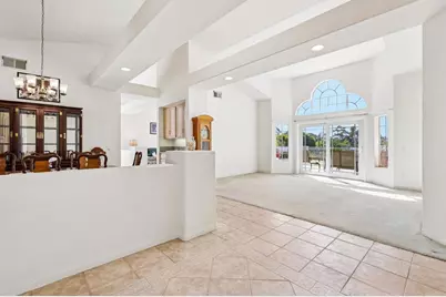 638 Cantara Lane, Vista, CA 92081 - Photo 11