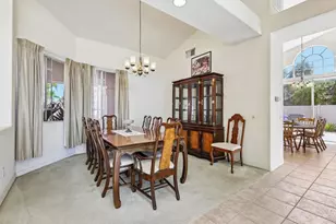 638 Cantara Ln, Vista, CA 92081 - Photo 17