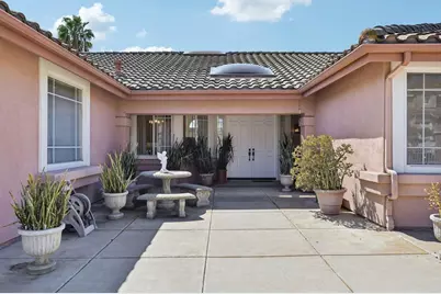 638 Cantara Lane, Vista, CA 92081 - Photo 9