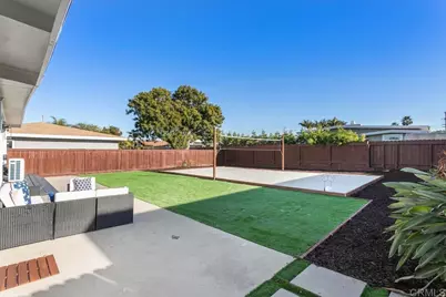 245 Hemlock Avenue, Carlsbad, CA 92008 - Photo 35