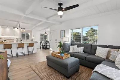 245 Hemlock Avenue, Carlsbad, CA 92008 - Photo 13