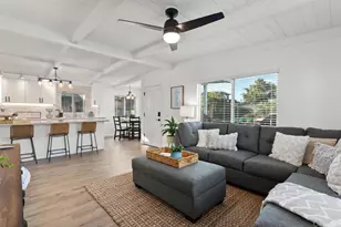 245 Hemlock Ave, Carlsbad, CA 92008 - Photo 13