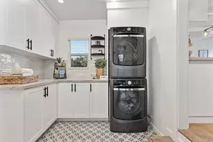245 Hemlock Ave, Carlsbad, CA 92008 - Photo 21