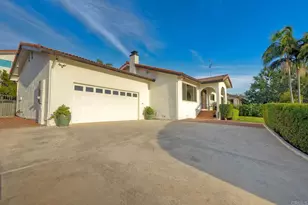 2185 Hawley Dr, Vista, CA 92084 - Photo 51