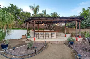 2185 Hawley Dr, Vista, CA 92084 - Photo 33
