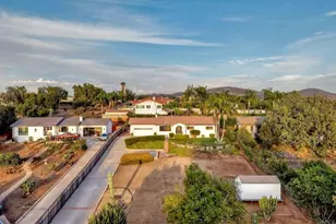 2185 Hawley Dr, Vista, CA 92084 - Photo 45