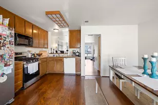 874 Marigold Ct, Carlsbad, CA 92011 - Photo 11