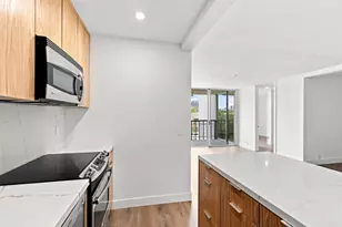 727 Sapphire St, San Diego, CA 92109 - Photo 29