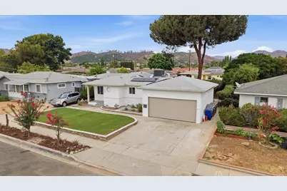 704 Goldenrod Street, Escondido, CA 92027 - Photo 7