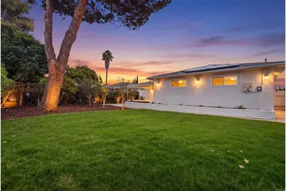 704 Goldenrod Street, Escondido, CA 92027 - Photo 5