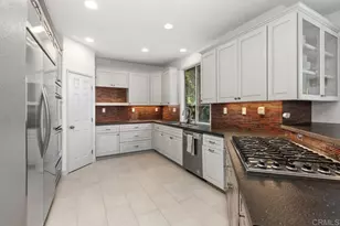 2190 Corte Acebo, Carlsbad, CA 92009 - Photo 13