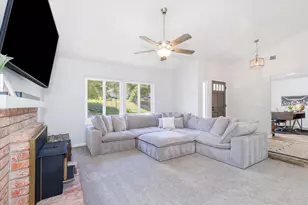 15311 La Plata Ct, Ramona, CA 92065 - Photo 9