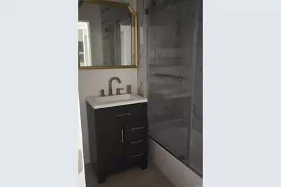 144 S Kenmore Avenue, Los Angeles, CA 90004 - Photo 9